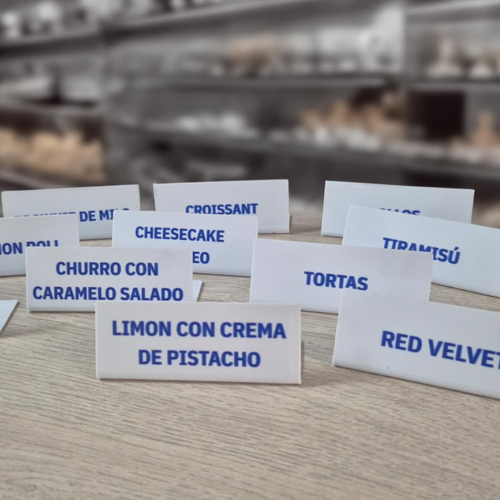 habladores en Pereira, fabricación de habladores en Pereira, habladores publicitarios en Pereira, habladores en acrílico Pereira, habladores en polietileno Pereira