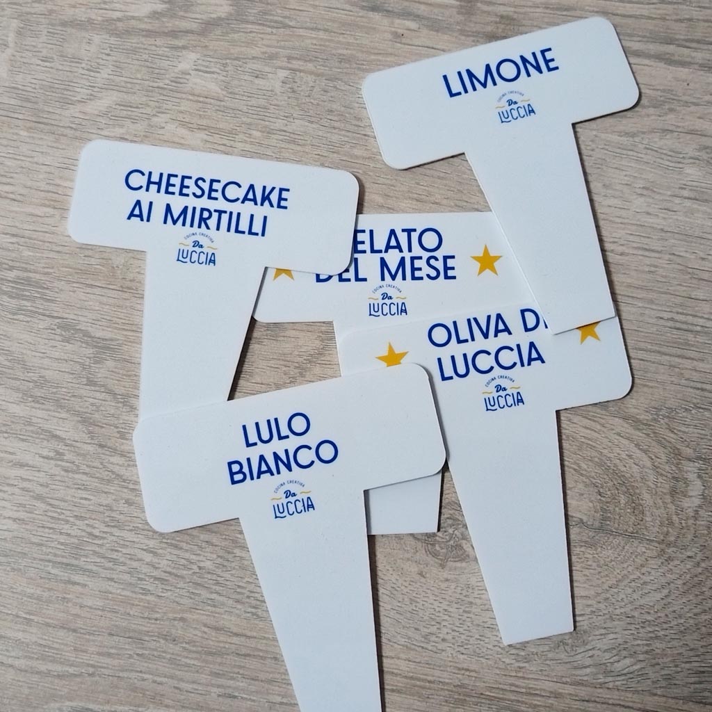 habladores en Pereira, fabricación de habladores en Pereira, habladores publicitarios en Pereira, habladores en acrílico Pereira, habladores en polietileno Pereira