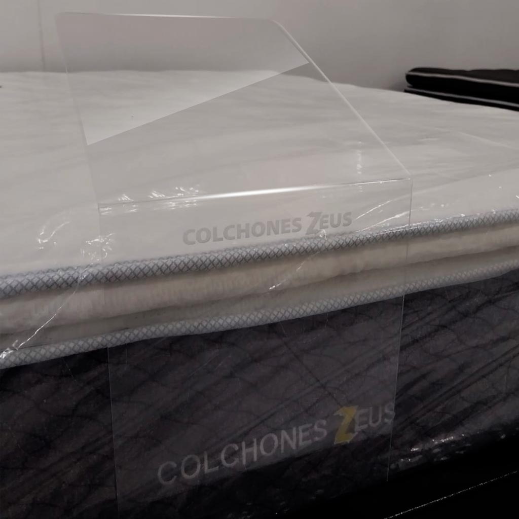 habladores en Pereira, fabricación de habladores en Pereira, habladores publicitarios en Pereira, habladores en acrílico Pereira, habladores en polietileno Pereira